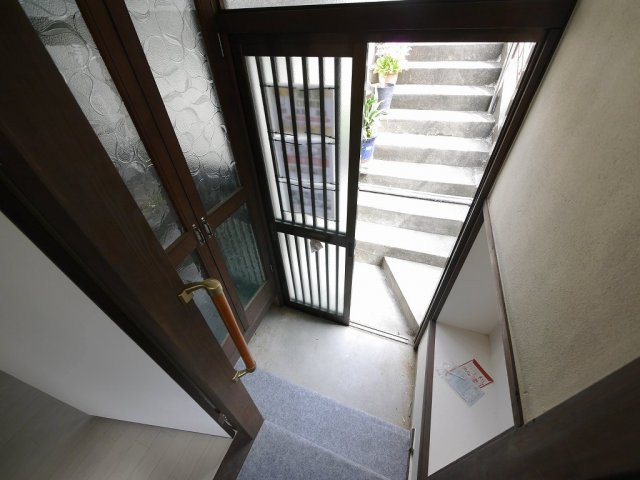 長田区檜川町3-3-29戸建の玄関