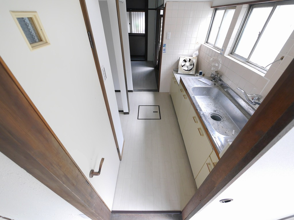 長田区檜川町3-3-29戸建のキッチン