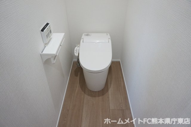 熊本市南区出仲間６丁目のアパートのトイレ