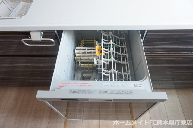 熊本市南区出仲間６丁目のアパートのキッチン