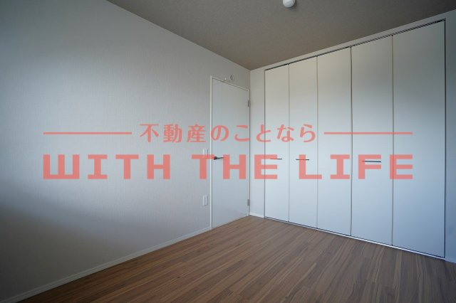 フロースフォンスの洋室|ゆったりした洋室です