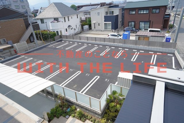 フロースフォンスの駐車場|駐車場に車を止められます