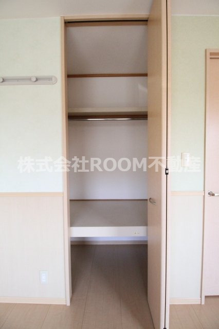 ローズコート夢　A棟の収納|たっぷりとした収納スペースです