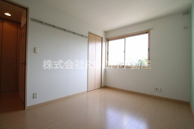 ローズコート夢　A棟の寝室|寝室です