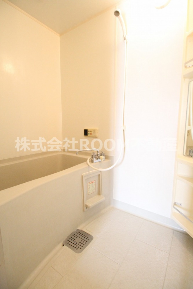 ローズコート夢　A棟の浴室|お風呂です