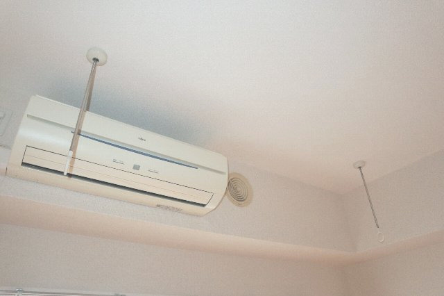 【設備】 | BPRレジデンス船橋 | 雨の日に役立つホスクリーンです