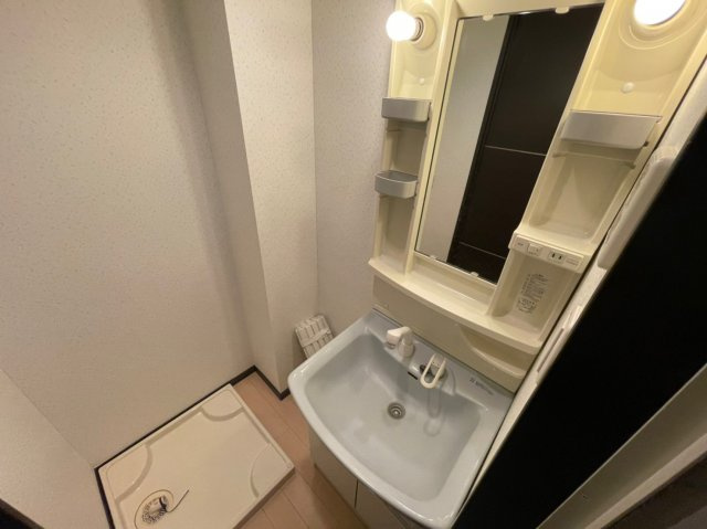 KANENARI和光前原の洗面所