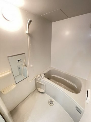 【浴室】 | シティハイム大和 | バスルームはいつでもぽかぽかお風呂に入れる追焚機能付き☆お風呂に浸かって一日の疲れもリフレッシュ♪