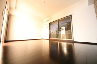 【居間・リビング】 | S-RESIDENCE淀屋橋 | 使いやすいリビングです