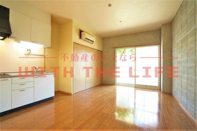 ザ・ライフ南久留米スタイル【10,000円キャッシュバック対象物件】の居間・リビング|おしゃれなリビングです