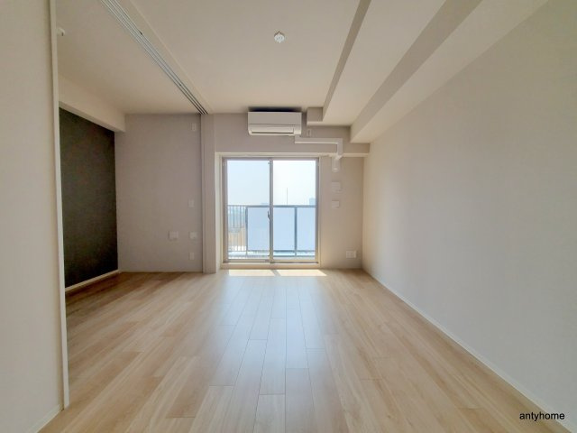 アーバネックス大阪城北 仲介手数料無料の居間・リビング