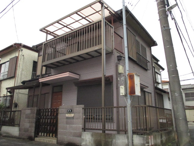 富田貸家の外観