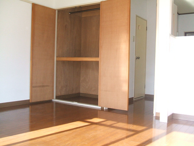 コスモハイツⅡ【10,000円キャッシュバック対象物件】の収納