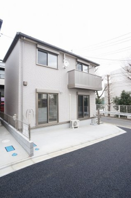【外観】 | 新築）三橋貸家 | 新築物件です。