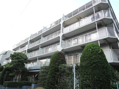 【外観】 | 洋伸大倉山マンション | 総戸数４６戸、１９８２年１月築、管理人は日勤勤務につき管理体制良好です♪
