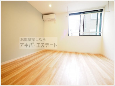 【居間・リビング】 | Crecia梅田 | 同一仕様写真