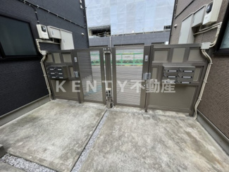 【駐車場】 | 駐車場完備です
