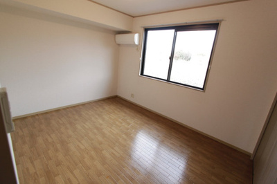 【洋室】 | グリーンコートⅢ