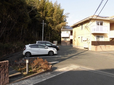 熊本市北区高平３丁目のアパートの駐車場