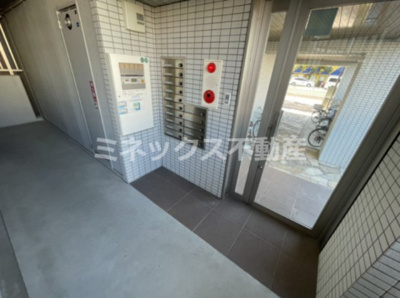 【玄関】 | Hashimoto East Mansion