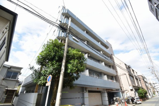 【外観】 | 総戸数２６戸、平成３年３月築、管理人は巡回勤務につき管理体制良好です♪