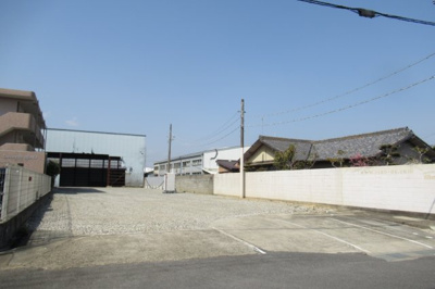 【外観】 | 津市高茶屋７丁目　作業所・倉庫付事業用地