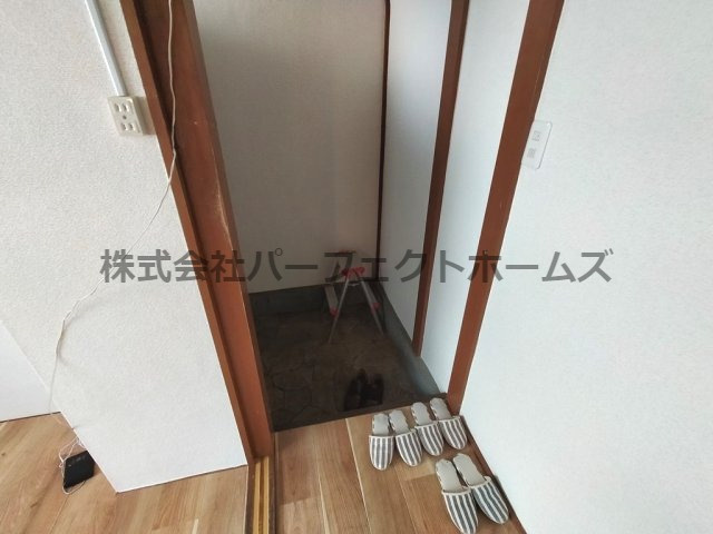 交野市倉治２丁目のテラスの玄関|きれいな玄関です