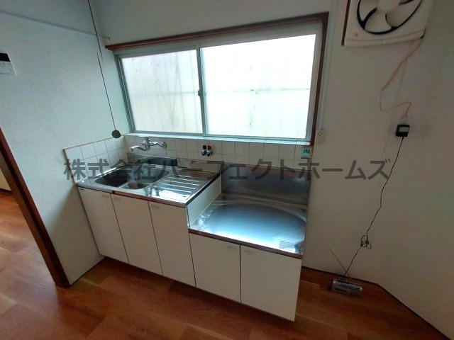 倉治2丁目テラスハウス　賃貸のキッチン|きれいなキッチンです