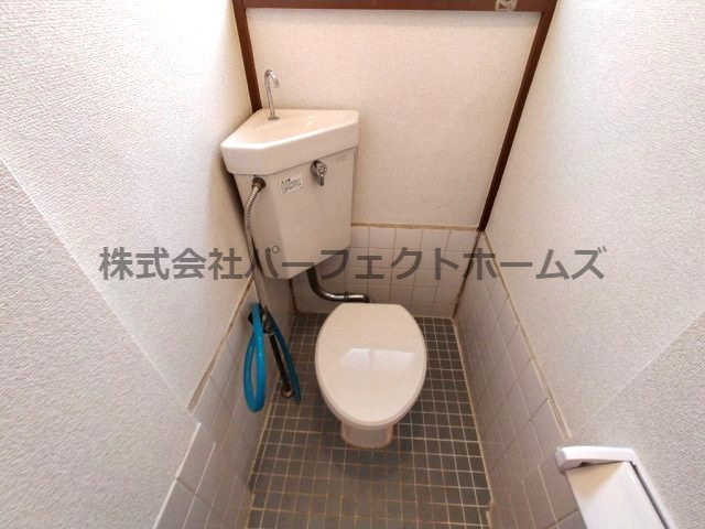 交野市倉治２丁目のテラスのトイレ|落ち着いたトイレです
