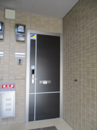 エクセル東合川Ⅲ【10，000円キャッシュバック対象物件】の玄関