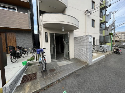 【エントランス】 | シティハイツ下新庄 | 建物の内部です