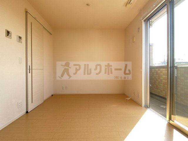 シャルマンAの居間・リビング