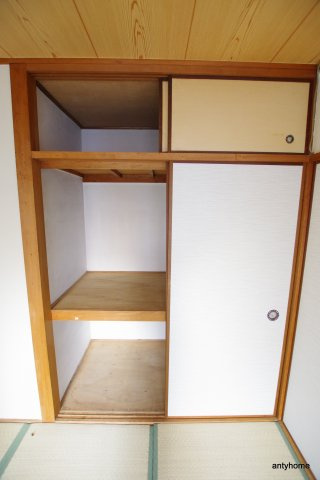小西ビル　仲介手数料無料の収納