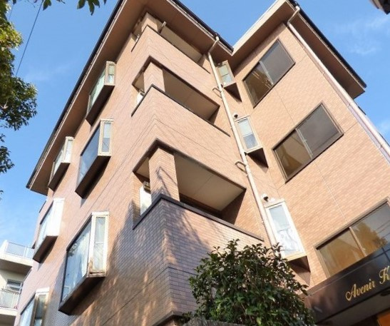 アヴェニールカシマ