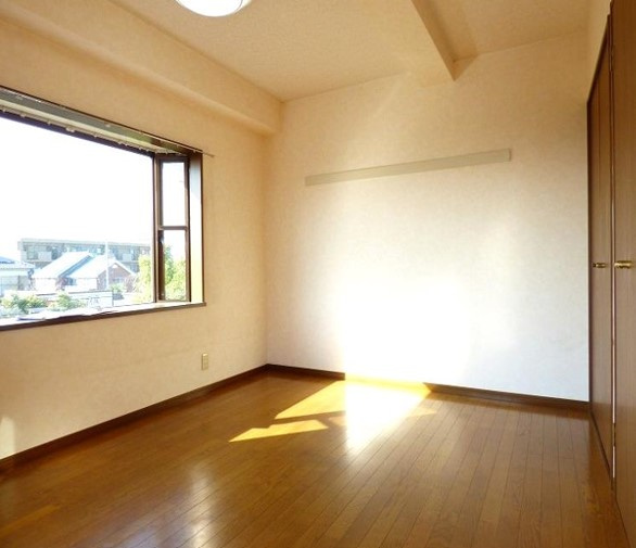 アヴェニールカシマの寝室