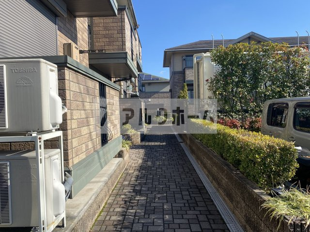 サンフェルティB棟のエントランス