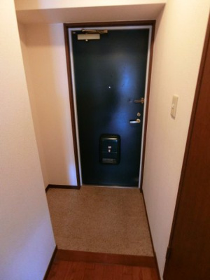 【玄関】 | 七道駅前マンション