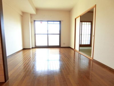 【居間・リビング】 | 七道駅前マンション