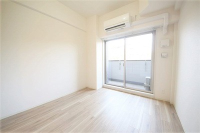 【居間・リビング】 | グランカリテ北梅田