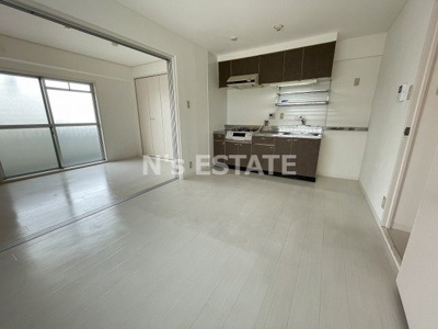 【居間・リビング】 | Relirf片山町