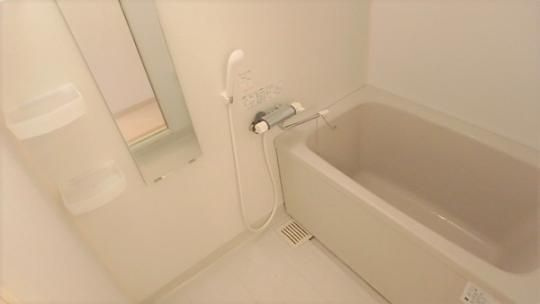 フルール南熊本の浴室
