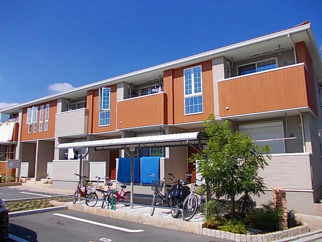 サンハイツの外観