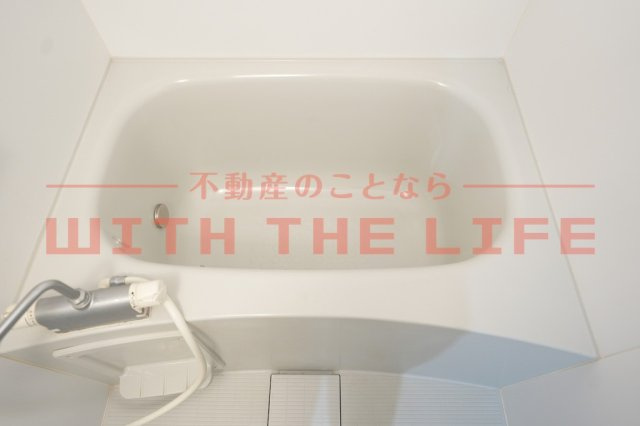 第22上野ビル【キャッシュバック対象物件】の浴室|ゆったり過ごせるお風呂です