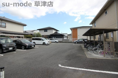 【駐車場】 | ルームスさくら