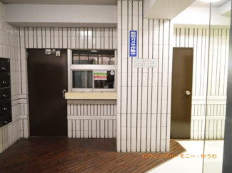 【エントランス】