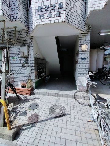【エントランス】 | パーソナル13番館