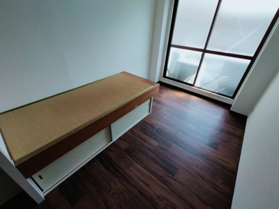 【寝室】 | パーソナル13番館