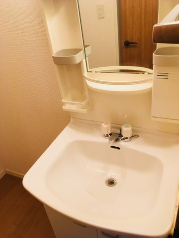 プルミエの独立洗面台|使いやすい独立洗面台です