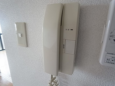 【セキュリティ】 | ロイヤルクレスト