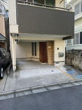 【駐車場】 | 渋谷区本町三丁目戸建